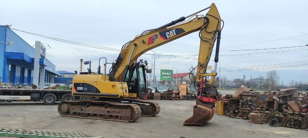 CAT 320 D  - Escavadora de rastos: foto 4 CAT 320 D  - Escavadora de rastos: foto 4