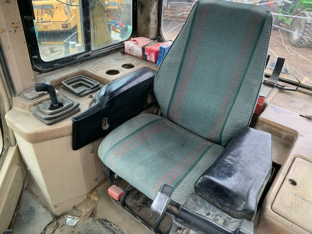 Buldôzer CAT D 6 M XL: foto 13