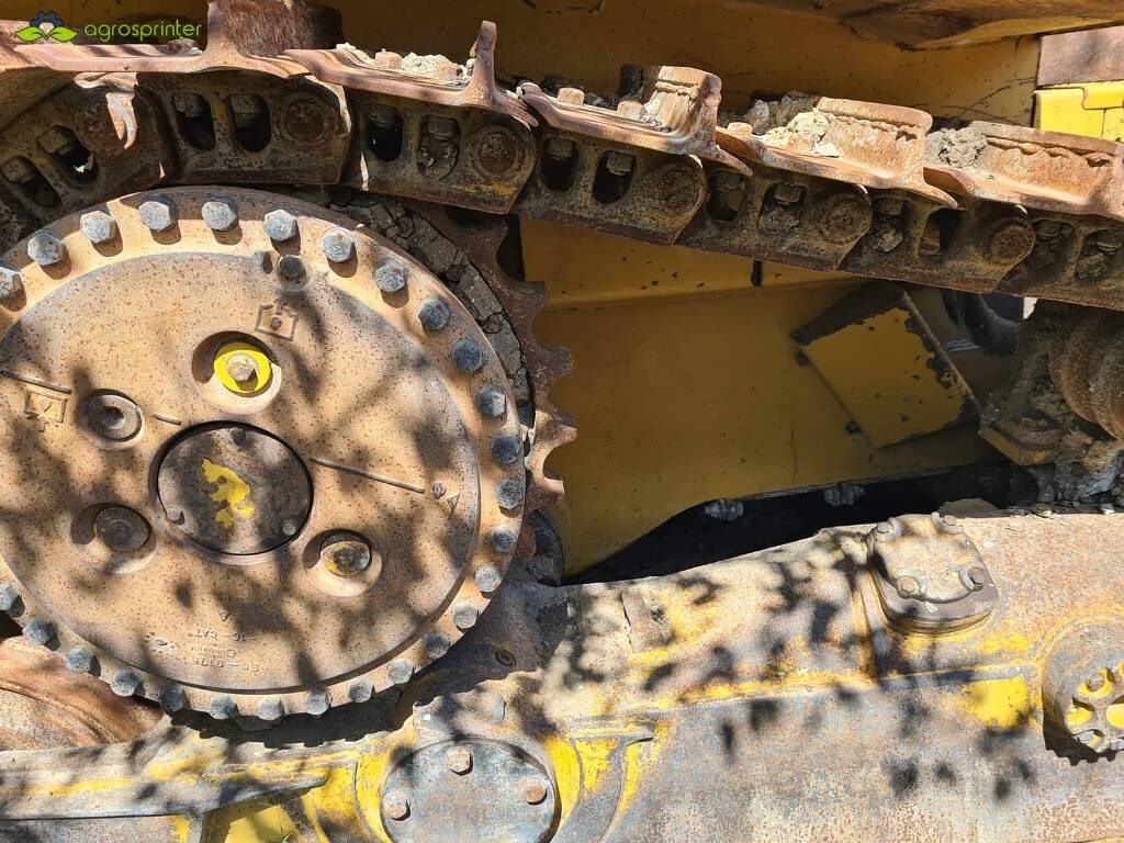 CAT D 6 R XL CAT D 6 R XL - Buldôzer: foto 5 CAT D 6 R XL CAT D 6 R XL - Buldôzer: foto 5