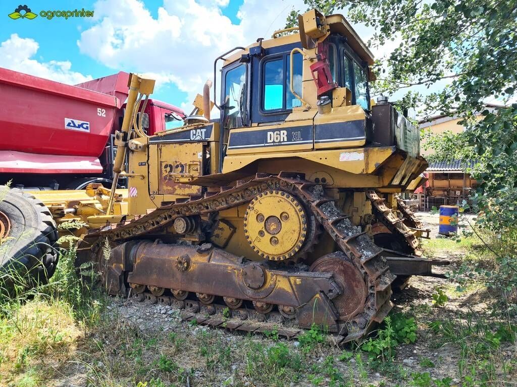 CAT D 6 R XL CAT D 6 R XL - Buldôzer: foto 2 CAT D 6 R XL CAT D 6 R XL - Buldôzer: foto 2