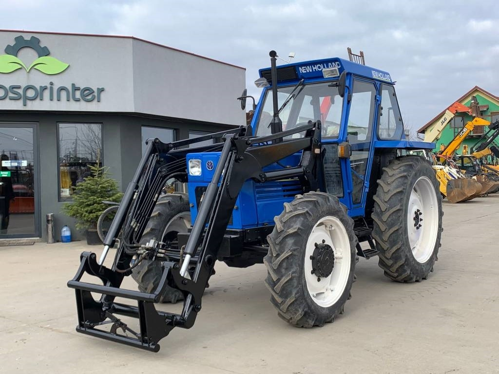 Fiat New Holland 70-90DT - Trator: foto 2 Fiat New Holland 70-90DT - Trator: foto 2