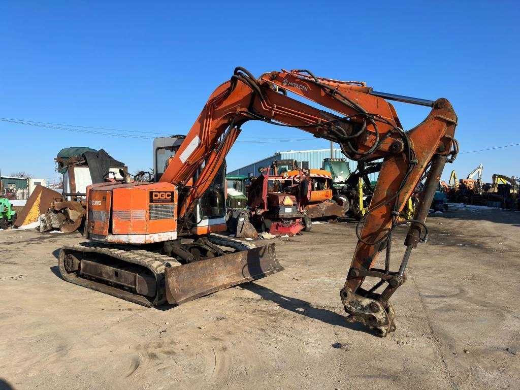 Hitachi EX 60 URG - Mini escavadeira: foto 3 Hitachi EX 60 URG - Mini escavadeira: foto 3