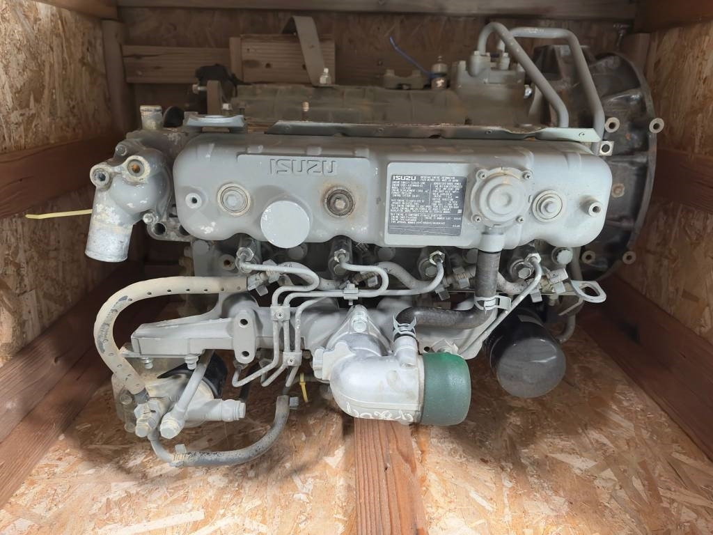 Isuzu CC-4JG1 ENGINE - Motor para Máquina de construção: foto 1 Isuzu CC-4JG1 ENGINE - Motor para Máquina de construção: foto 1