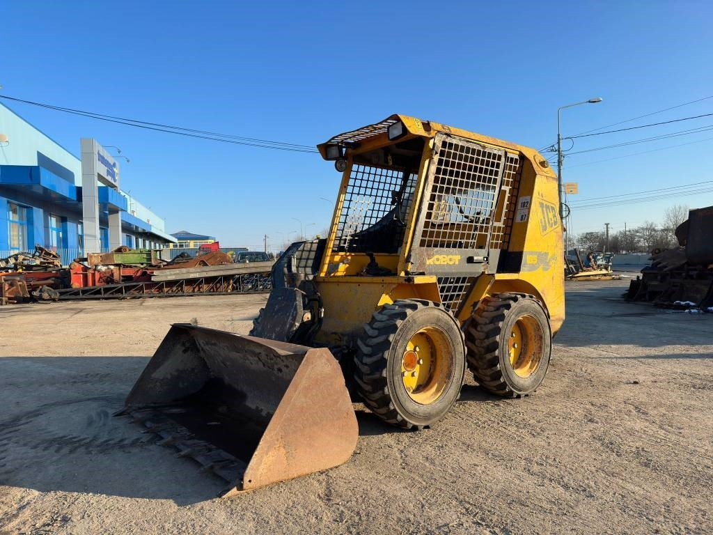 JCB 165 - Mini pá carregadora: foto 3 JCB 165 - Mini pá carregadora: foto 3