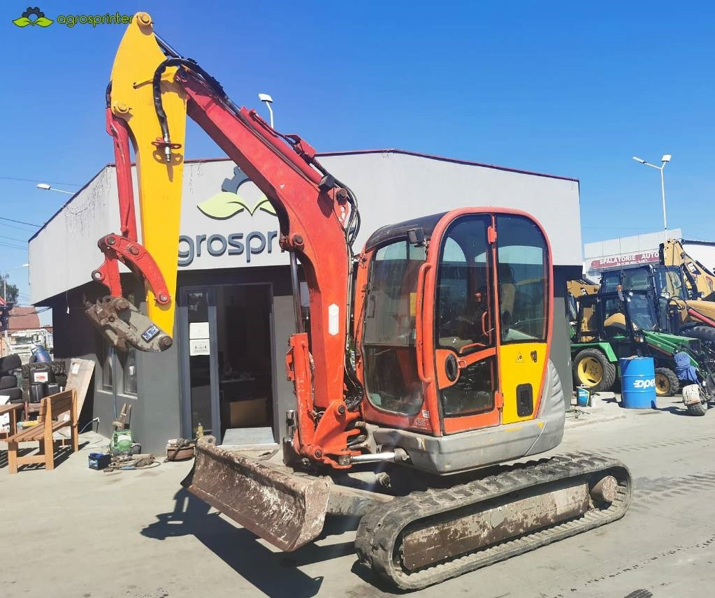 JCB 8050 - Mini escavadeira: foto 1 JCB 8050 - Mini escavadeira: foto 1