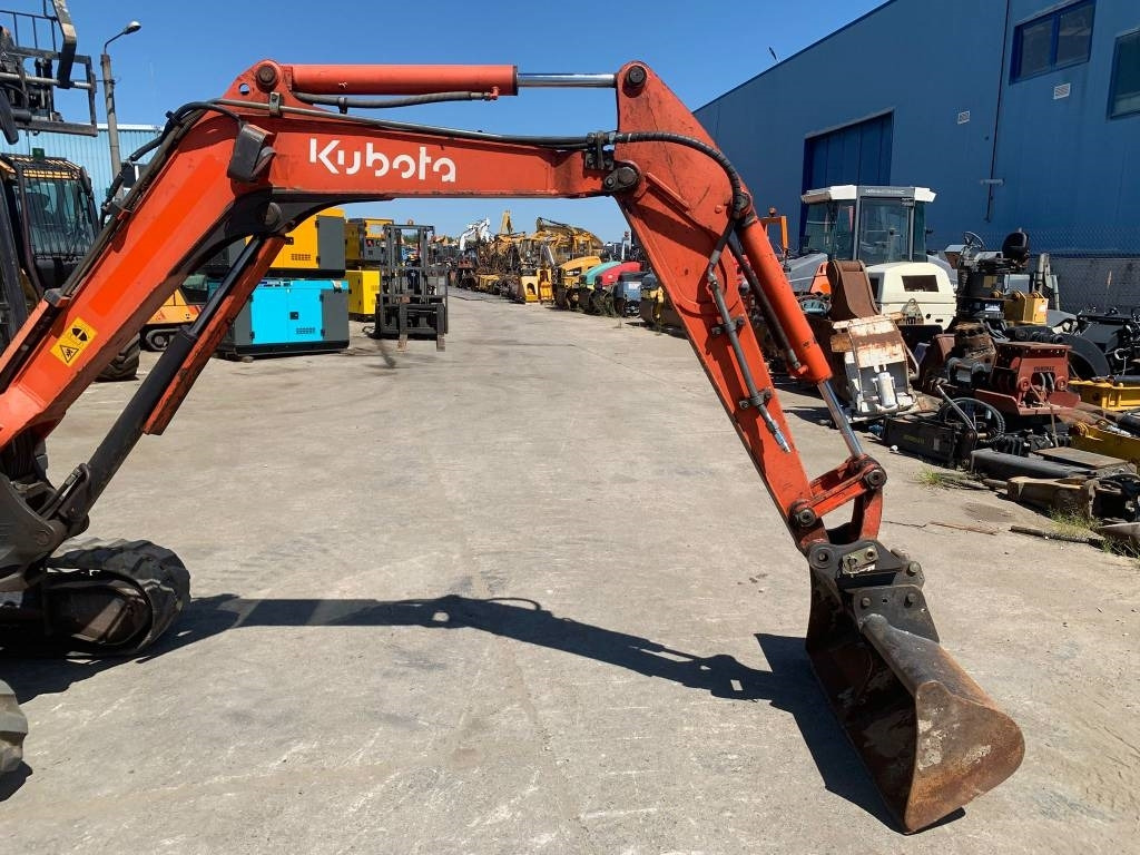 Mini escavadeira Kubota KX 61-3: foto 7