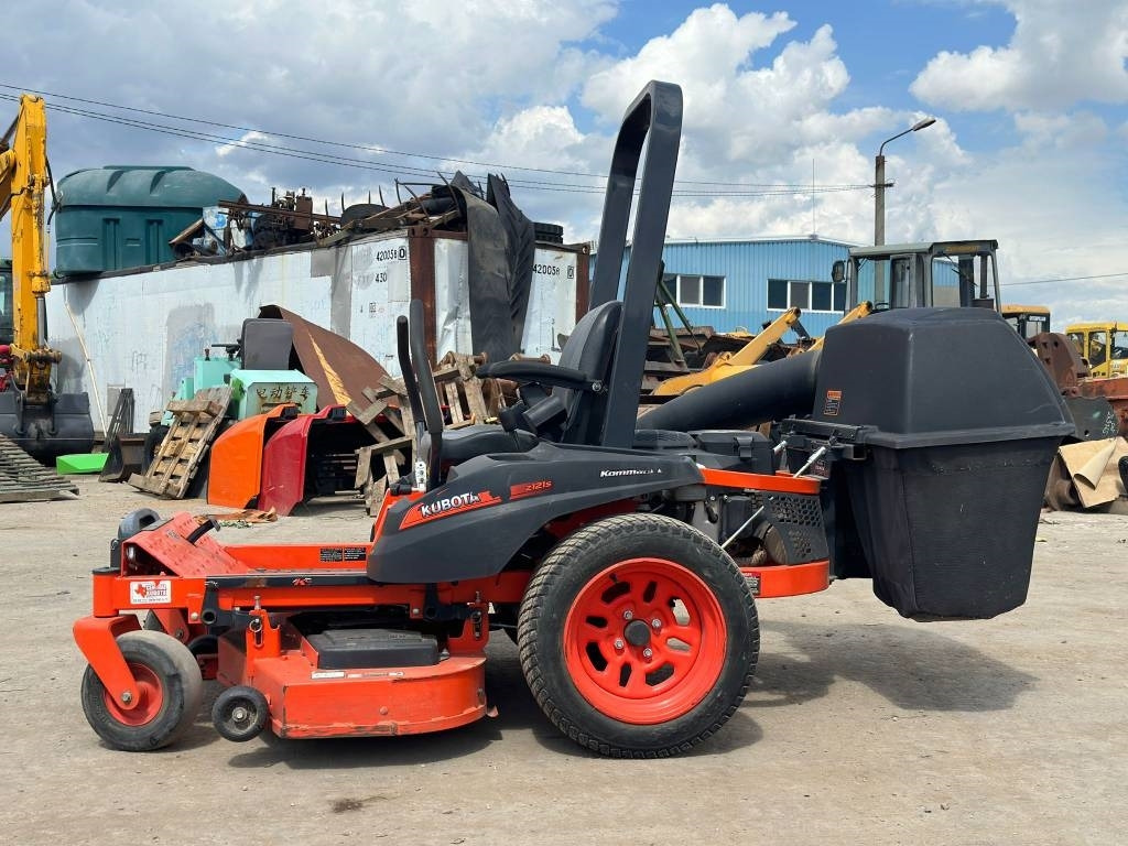 Kubota Z121S - Cortador de grama: foto 2 Kubota Z121S - Cortador de grama: foto 2