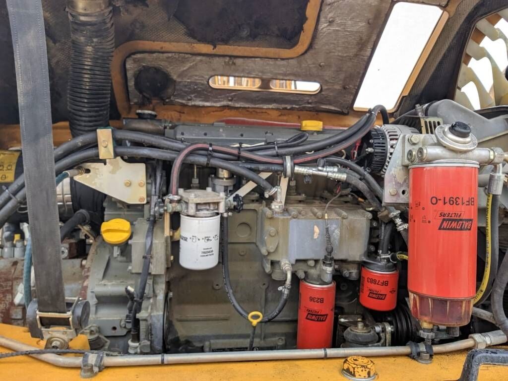 Liebherr R 317 Litronic Liebherr R 317 Litronic - Escavadora de rastos: foto 5 Liebherr R 317 Litronic Liebherr R 317 Litronic - Escavadora de rastos: foto 5