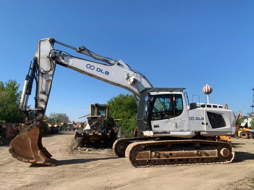 Liebherr R 936 LC Liebherr R 936 LC - Escavadora de rastos: foto 2 Liebherr R 936 LC Liebherr R 936 LC - Escavadora de rastos: foto 2