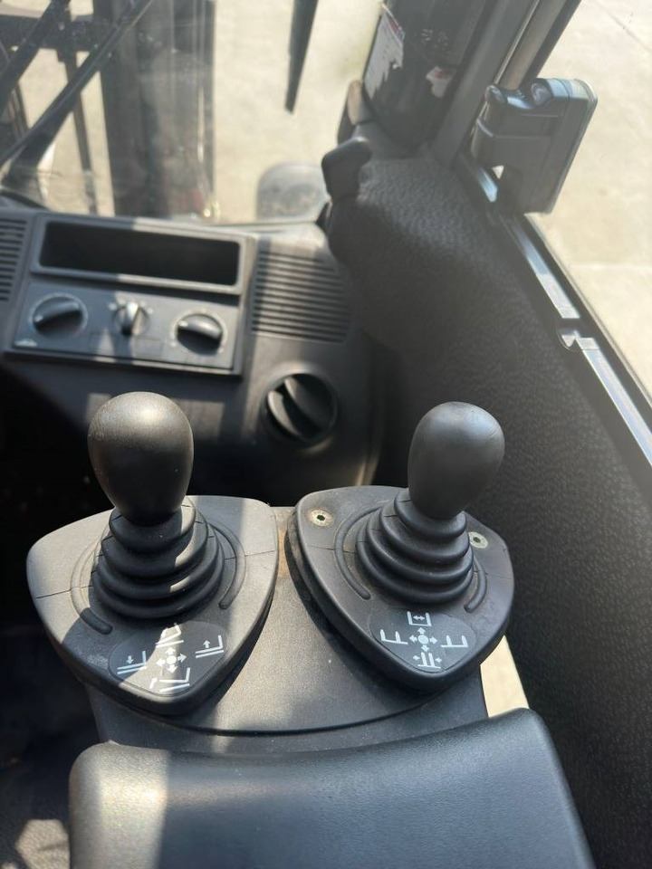 Empilhador a gás Linde H16T-01: foto 12