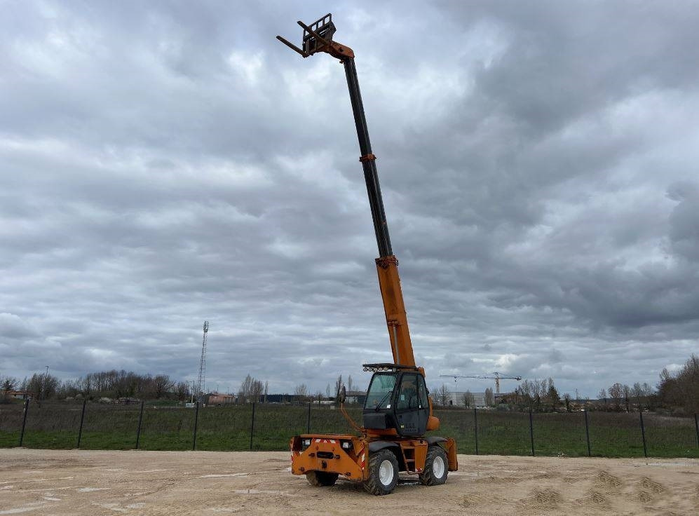 Manitou MRT 1432 - Empilhador telescópico: foto 1 Manitou MRT 1432 - Empilhador telescópico: foto 1