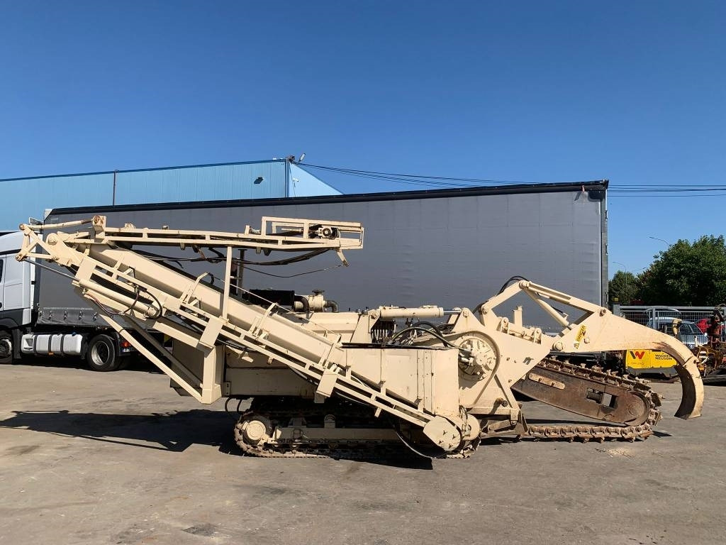 Mastenbroek 1012 - Colocadora de tubagem: foto 1 Mastenbroek 1012 - Colocadora de tubagem: foto 1