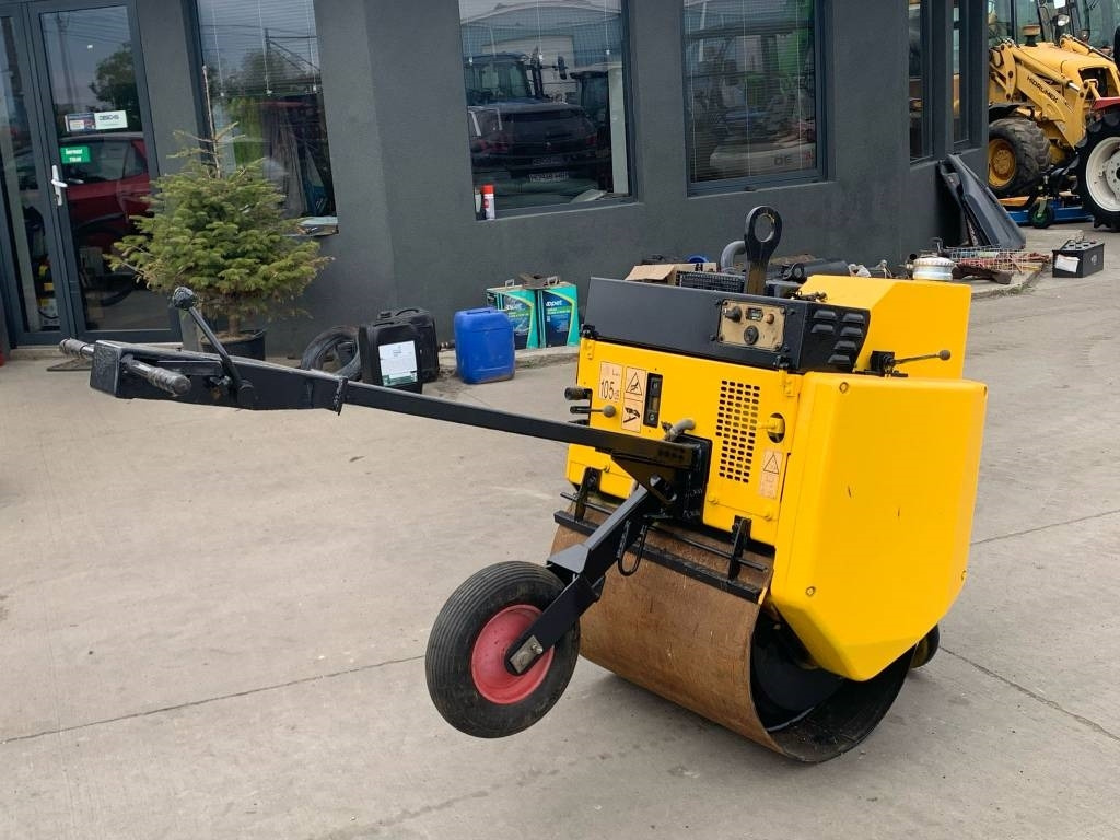 Mecalac MBR 71 - Compactador pequeno de asfalto: foto 5 Mecalac MBR 71 - Compactador pequeno de asfalto: foto 5