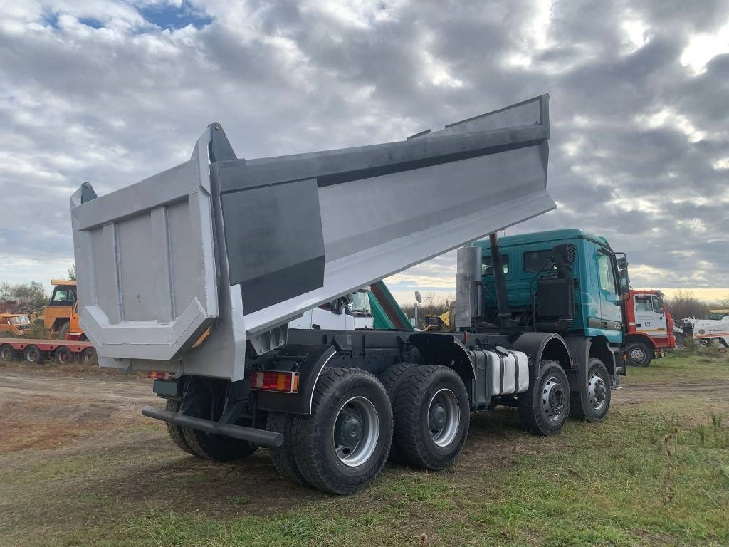 Mercedes-Benz Actros 4143 - Camião basculante: foto 4 Mercedes-Benz Actros 4143 - Camião basculante: foto 4
