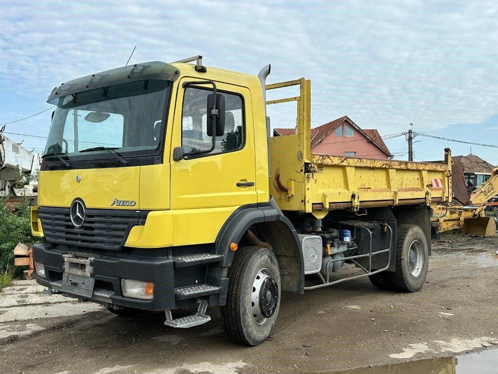 Mercedes-Benz Atego 1828 - Camião basculante: foto 1 Mercedes-Benz Atego 1828 - Camião basculante: foto 1