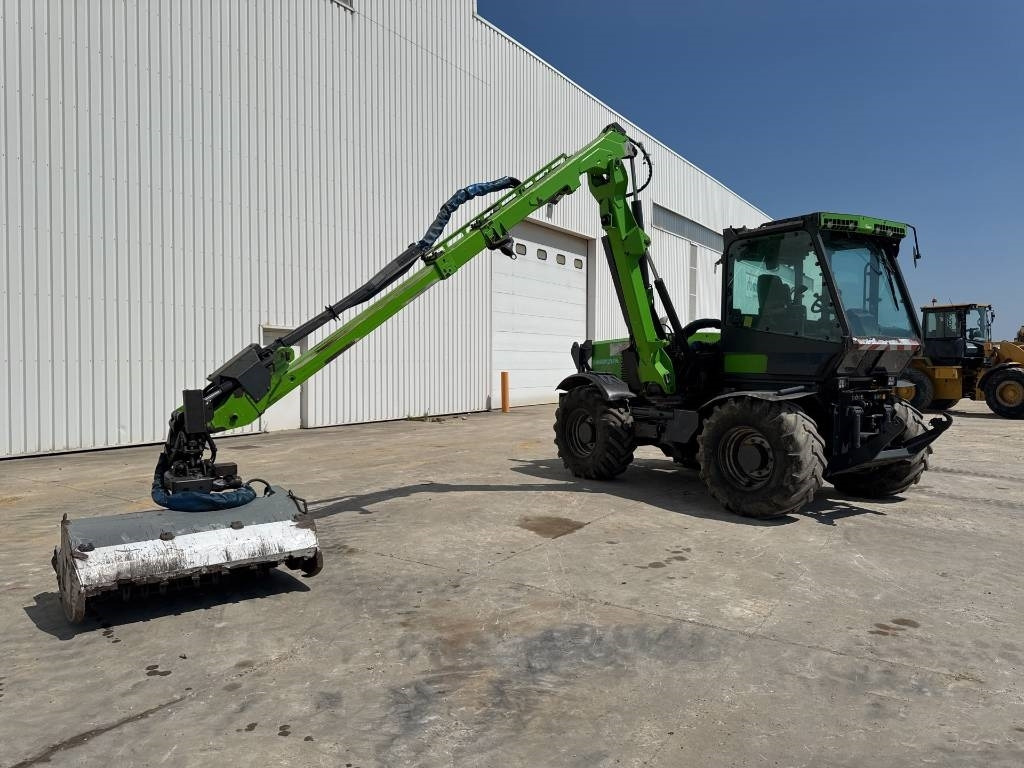 Merlo MM 150 VR - Trator florestal: foto 4 Merlo MM 150 VR - Trator florestal: foto 4