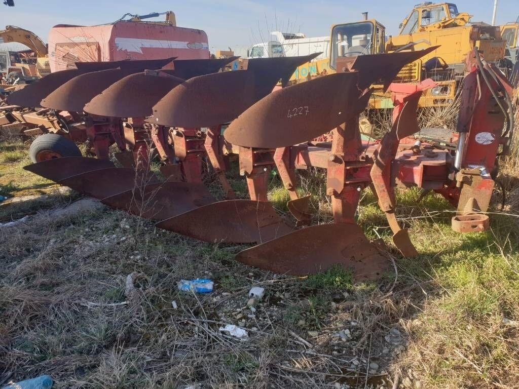 Naud RX 406 Naud RX 406 - Arado: foto 3 Naud RX 406 Naud RX 406 - Arado: foto 3