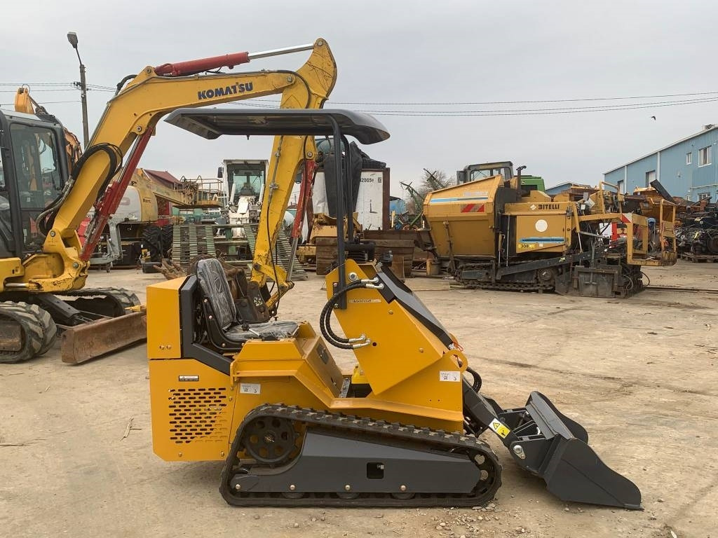 Newrick ZW480 - Mini pá carregadora: foto 2 Newrick ZW480 - Mini pá carregadora: foto 2