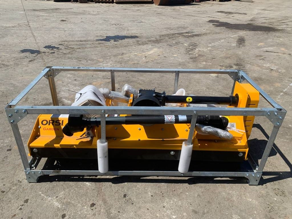 Orsi Garden 150 NEW - Picadora de forragem automotriz: foto 1 Orsi Garden 150 NEW - Picadora de forragem automotriz: foto 1