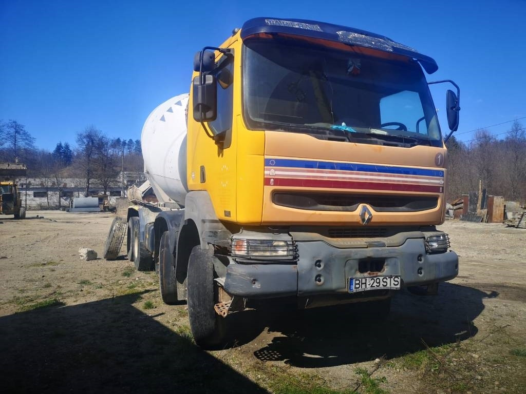 Renault Kerax 420 - Camião betoneira: foto 1 Renault Kerax 420 - Camião betoneira: foto 1