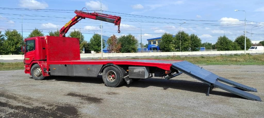 Scania 94 D 220 - Camião grua, Caminhão reboque: foto 3 Scania 94 D 220 - Camião grua, Caminhão reboque: foto 3