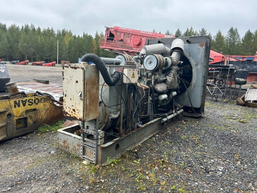 Stamford HC634J1 - Gerador elétrico: foto 4 Stamford HC634J1 - Gerador elétrico: foto 4