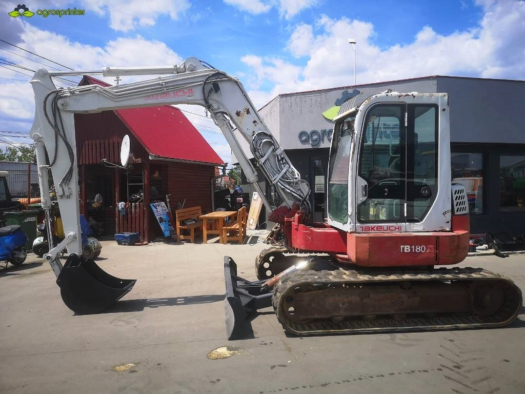 Takeuchi TB180FR - Mini escavadeira: foto 2 Takeuchi TB180FR - Mini escavadeira: foto 2
