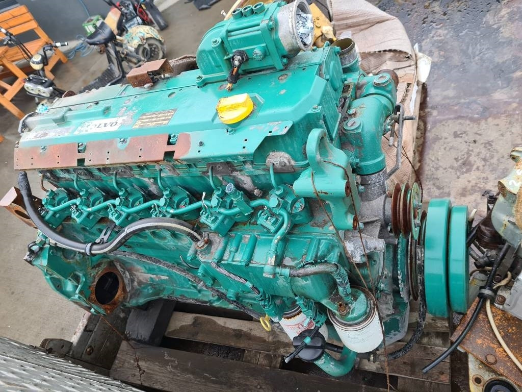Volvo D7D LBE2 Engine for Volvo L120E, L110E Wheel loade - Motor para Máquina de construção: foto 2 Volvo D7D LBE2 Engine for Volvo L120E, L110E Wheel loade - Motor para Máquina de construção: foto 2