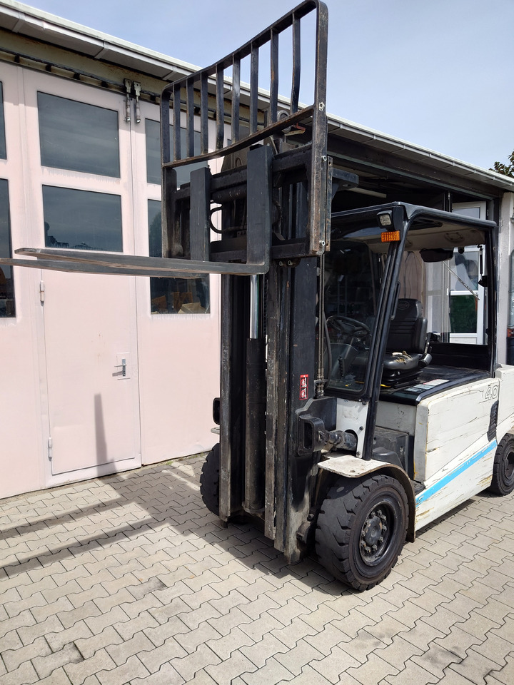 Empilhador elétrico Hyundai 40B-9: foto 7