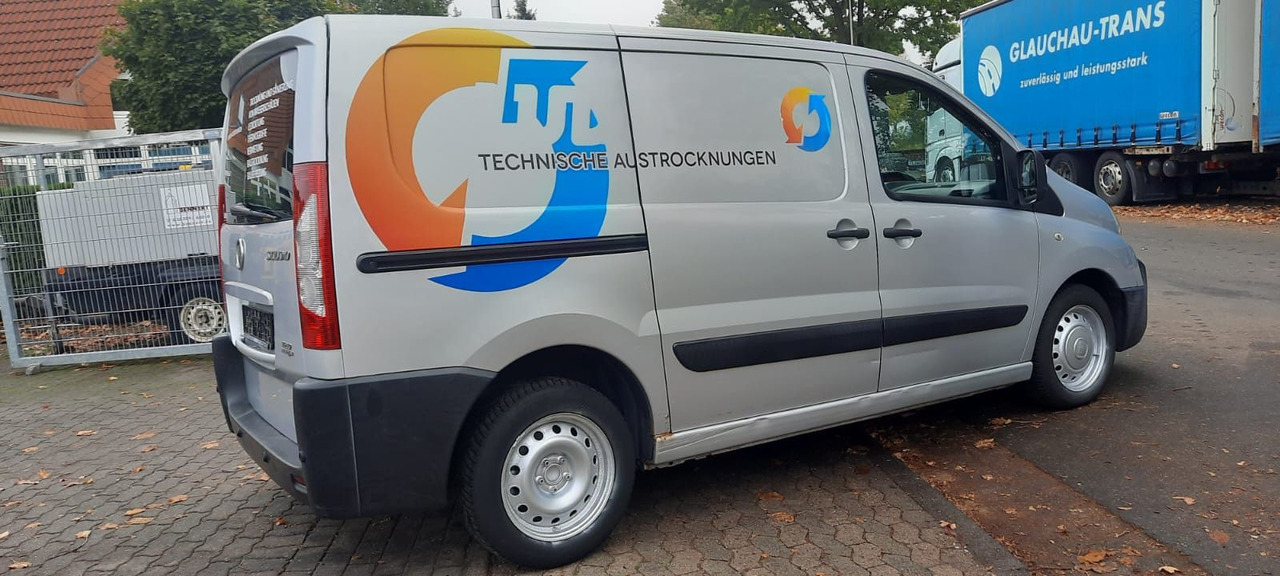 Fiat Scudo Klima 2xSchiebetür - Furgão compacto: foto 2 Fiat Scudo Klima 2xSchiebetür - Furgão compacto: foto 2