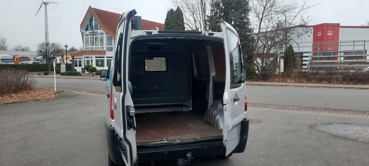 Fiat Scudo Klima 2xSchiebetür - Furgão compacto: foto 5 Fiat Scudo Klima 2xSchiebetür - Furgão compacto: foto 5