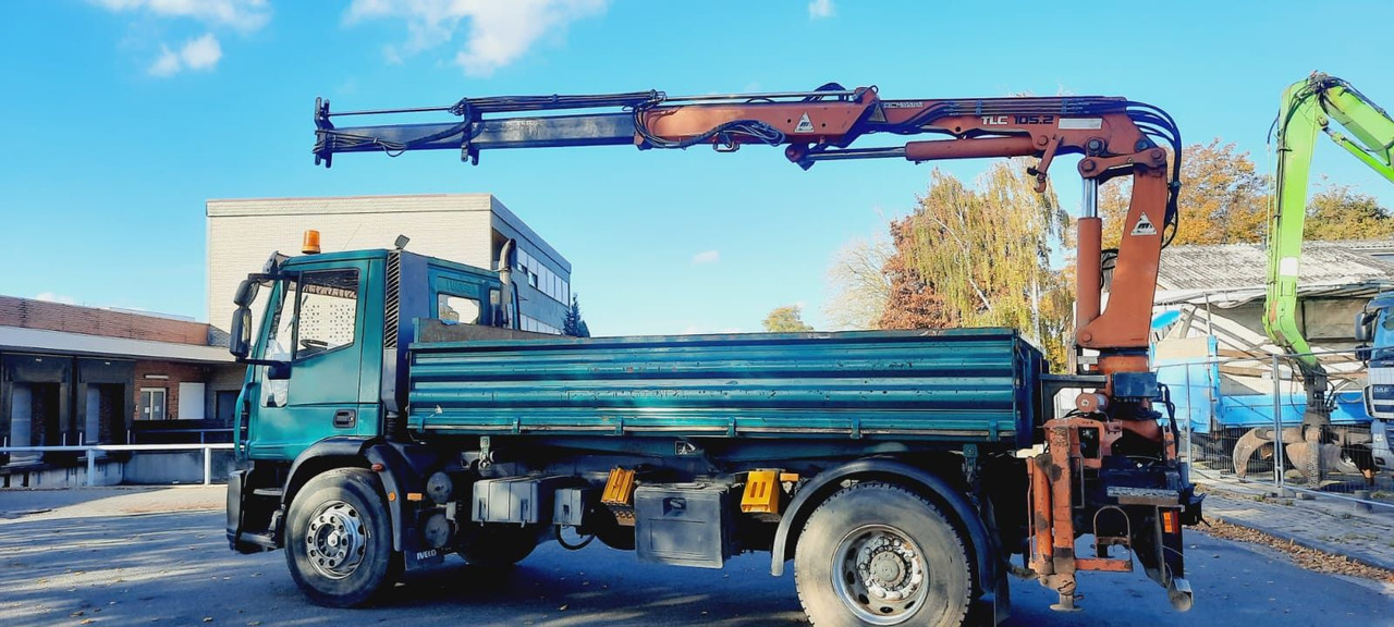 Iveco ML180E28K 4x2 mit Kran/Funk/Greifer - Camião basculante, Camião grua: foto 2 Iveco ML180E28K 4x2 mit Kran/Funk/Greifer - Camião basculante, Camião grua: foto 2