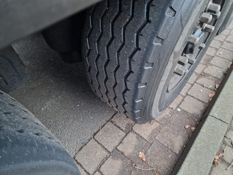 Semi-reboque de lona Krone SD Pritsche Plane Auflieger: foto 6 Semi-reboque de lona Krone SD Pritsche Plane Auflieger: foto 6