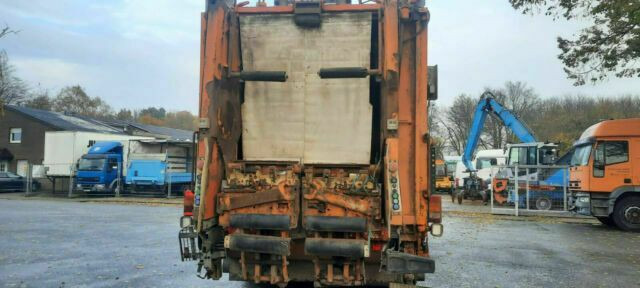 Caminhão de lixo MAN 26.320 Müllwagen Faun Variopress: foto 7