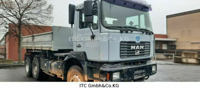 MAN 33.360K 6x4 Blatt/Blatt AP-Achse - Camião basculante: foto 1 MAN 33.360K 6x4 Blatt/Blatt AP-Achse - Camião basculante: foto 1