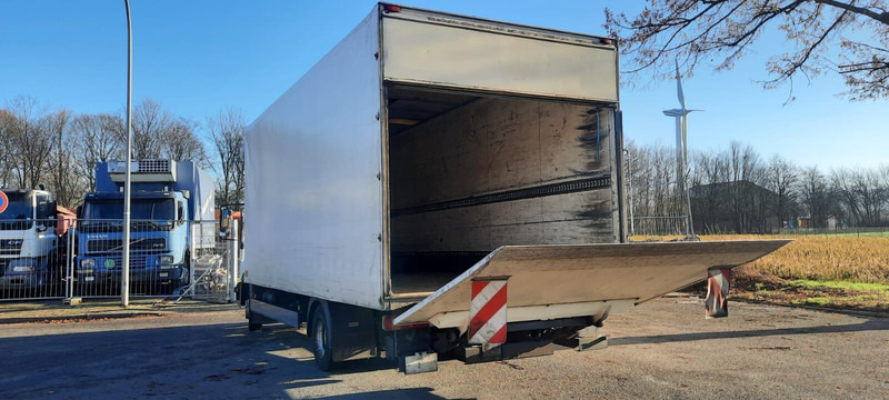 MAN L2000 - Camião furgão: foto 4 MAN L2000 - Camião furgão: foto 4