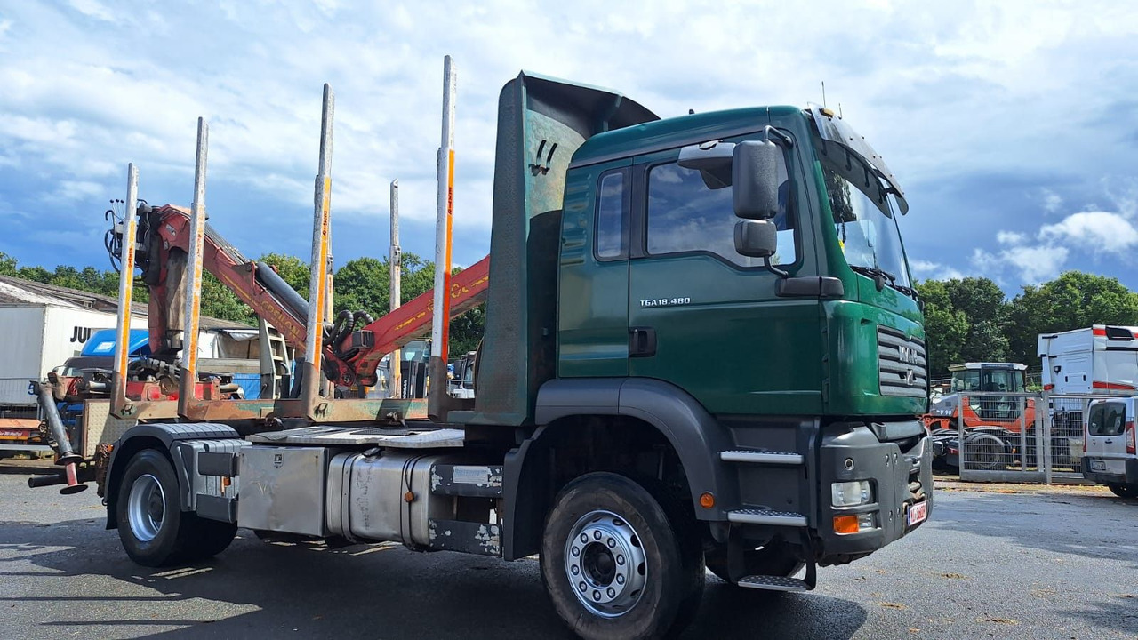 MAN TGA 18.480 Holz LKW - Camião de transporte de madeira, Camião grua: foto 2 MAN TGA 18.480 Holz LKW - Camião de transporte de madeira, Camião grua: foto 2