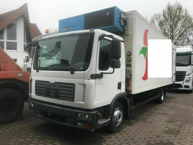 MAN TGL 12.240 LBW Trennwand Tür Klima - Camião frigorífico: foto 1 MAN TGL 12.240 LBW Trennwand Tür Klima - Camião frigorífico: foto 1