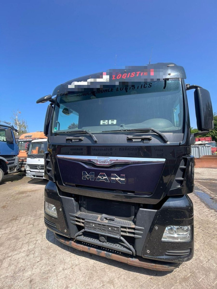 MAN TGX 26.440 6x2 LLW Pritsche mit Kran Palfinge - Camião de caixa aberta/ Plataforma: foto 1 MAN TGX 26.440 6x2 LLW Pritsche mit Kran Palfinge - Camião de caixa aberta/ Plataforma: foto 1