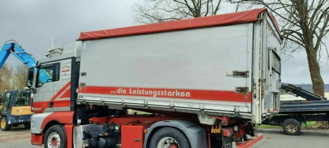 MAN TGX18.440PS Kipper - Camião basculante: foto 4 MAN TGX18.440PS Kipper - Camião basculante: foto 4