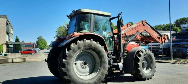Massey Ferguson Traktor F32 6480 - Trator: foto 4 Massey Ferguson Traktor F32 6480 - Trator: foto 4