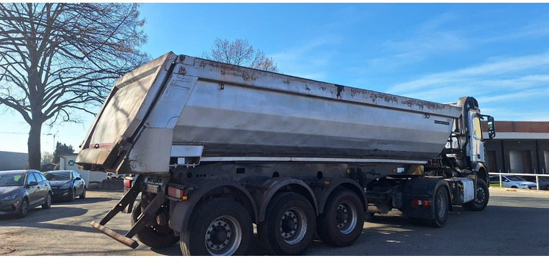 Meiller Kippmulde 3 Achser - Semi-reboque basculante: foto 4 Meiller Kippmulde 3 Achser - Semi-reboque basculante: foto 4