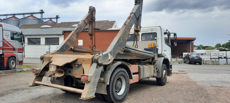 Mercedes-Benz 1833 Absetzkipper - Camião multibenne: foto 5 Mercedes-Benz 1833 Absetzkipper - Camião multibenne: foto 5