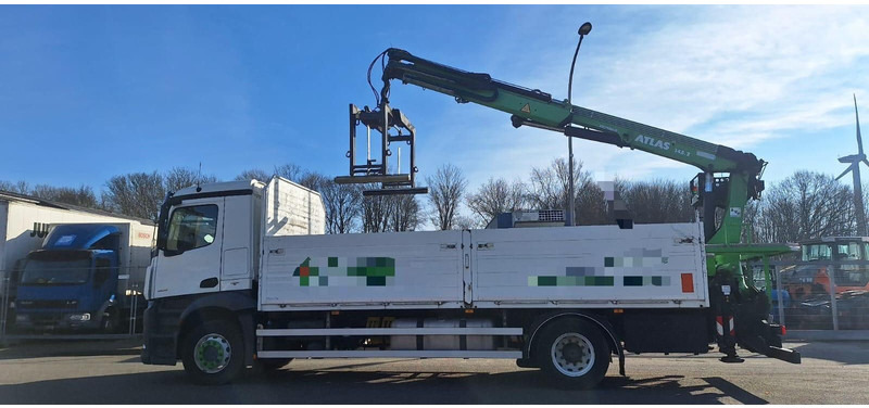 Mercedes-Benz 1835 Antos 4x2 Klima 1-Hand - Camião de caixa aberta/ Plataforma, Camião grua: foto 4 Mercedes-Benz 1835 Antos 4x2 Klima 1-Hand - Camião de caixa aberta/ Plataforma, Camião grua: foto 4