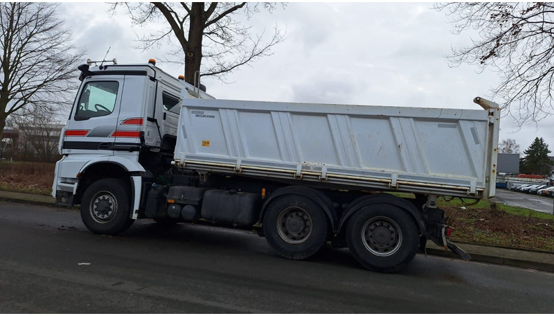 Mercedes-Benz 2651 3351K 6x6 HD Arocs 5 Nur Aufbau - Camião basculante: foto 4 Mercedes-Benz 2651 3351K 6x6 HD Arocs 5 Nur Aufbau - Camião basculante: foto 4