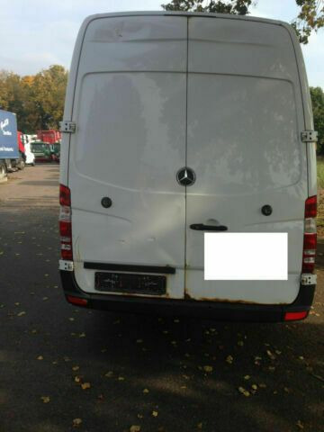 Mercedes-Benz 311 Maxi Lang Hoch Sprinter - Furgão: foto 4 Mercedes-Benz 311 Maxi Lang Hoch Sprinter - Furgão: foto 4