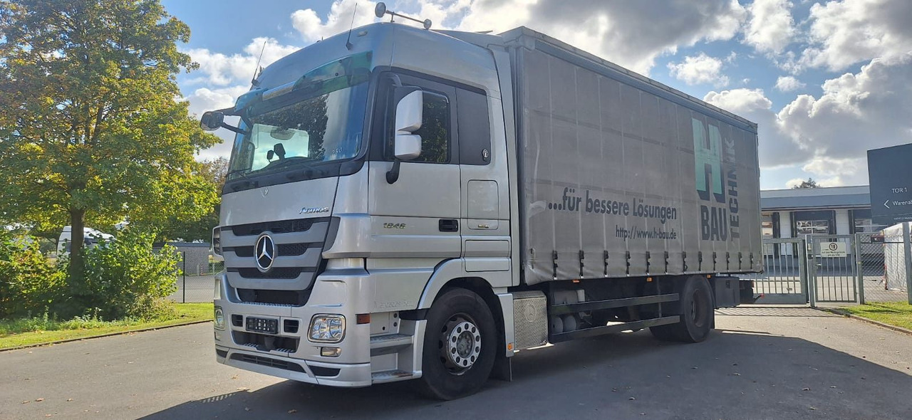 Mercedes-Benz Actros 1846 Plane/Spr. 6-Zyl. 2-Achser - Camião de lona: foto 1 Mercedes-Benz Actros 1846 Plane/Spr. 6-Zyl. 2-Achser - Camião de lona: foto 1