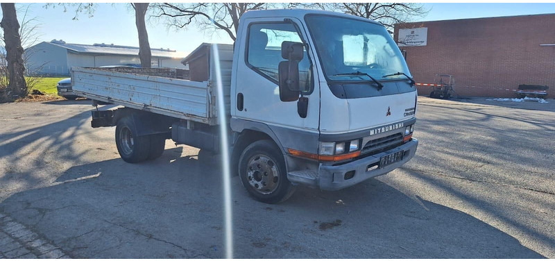 Mitsubishi Canter Kipper - Camião basculante: foto 2 Mitsubishi Canter Kipper - Camião basculante: foto 2