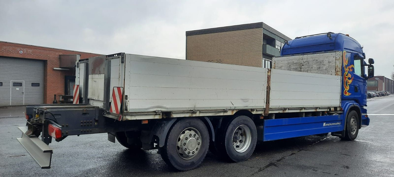 Scania G440 Pritsche 6x2 Kran am Heck vor. - Camião de caixa aberta/ Plataforma, Camião grua: foto 4 Scania G440 Pritsche 6x2 Kran am Heck vor. - Camião de caixa aberta/ Plataforma, Camião grua: foto 4
