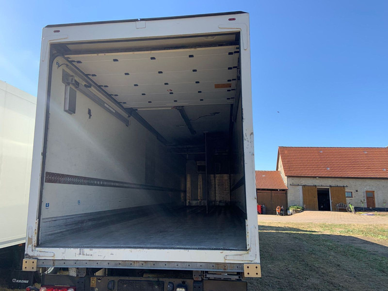 Schmitz Cargobull SKO 24 Tiefkühler 3Achser SAF - Semi-reboque frigorífico: foto 4 Schmitz Cargobull SKO 24 Tiefkühler 3Achser SAF - Semi-reboque frigorífico: foto 4